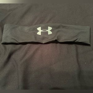 Black Under Armour headband